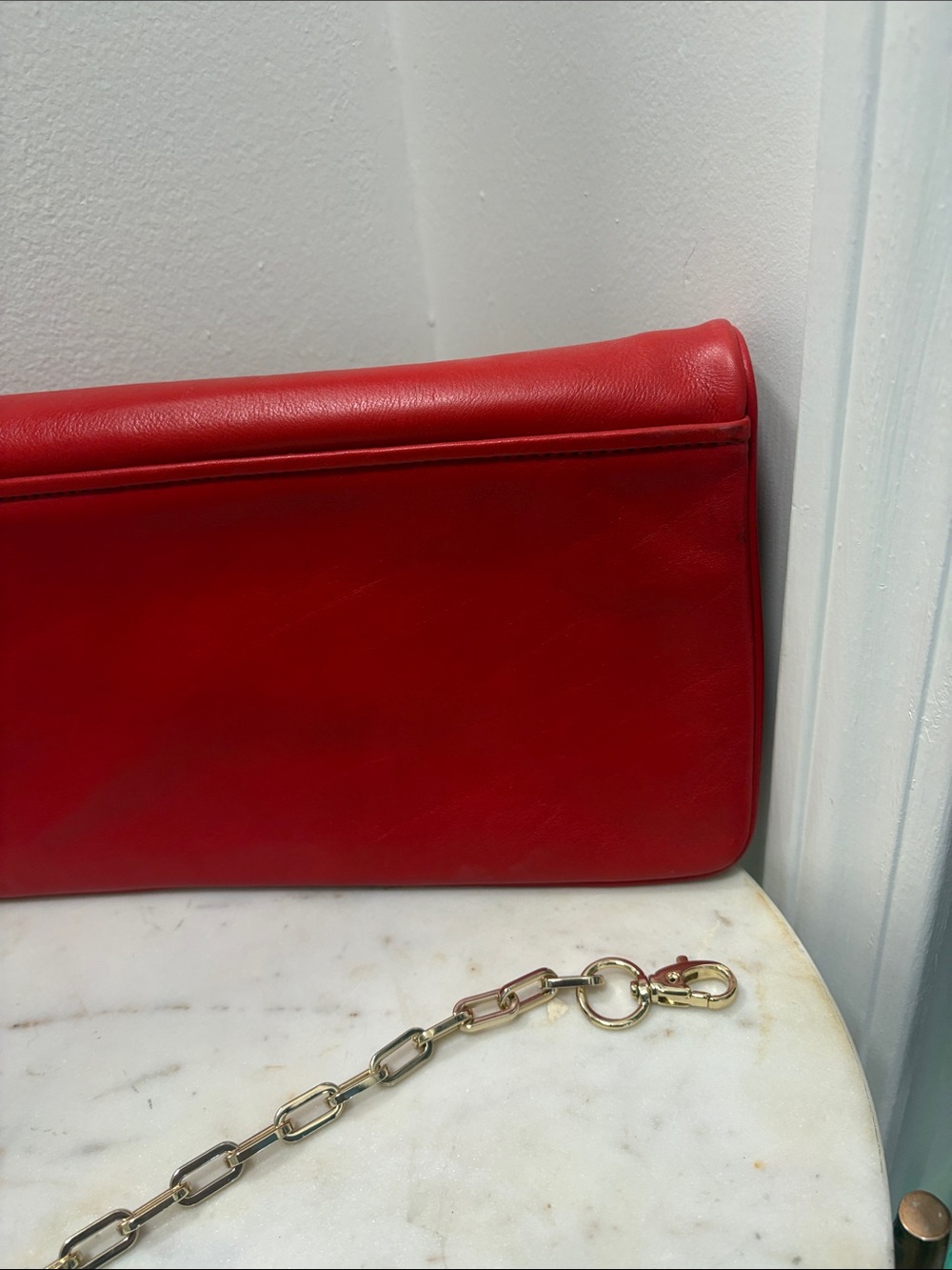 Tory Burch Red Leather Logo Chain Shoulder Bag with Gold Hardware - Picture 7 of 8